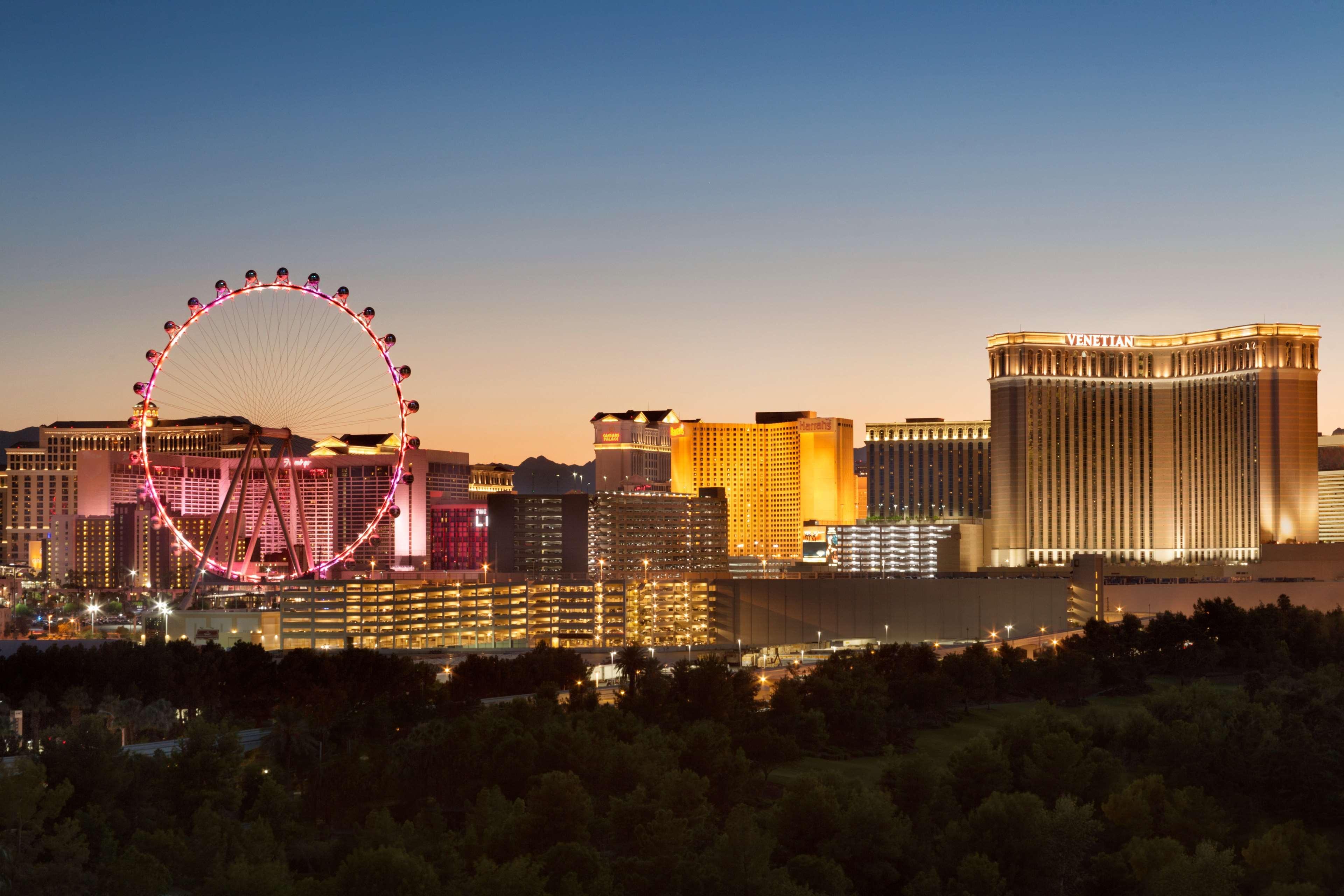 Embassy Suites By Hilton Convention Center Las Vegas Bagian luar foto