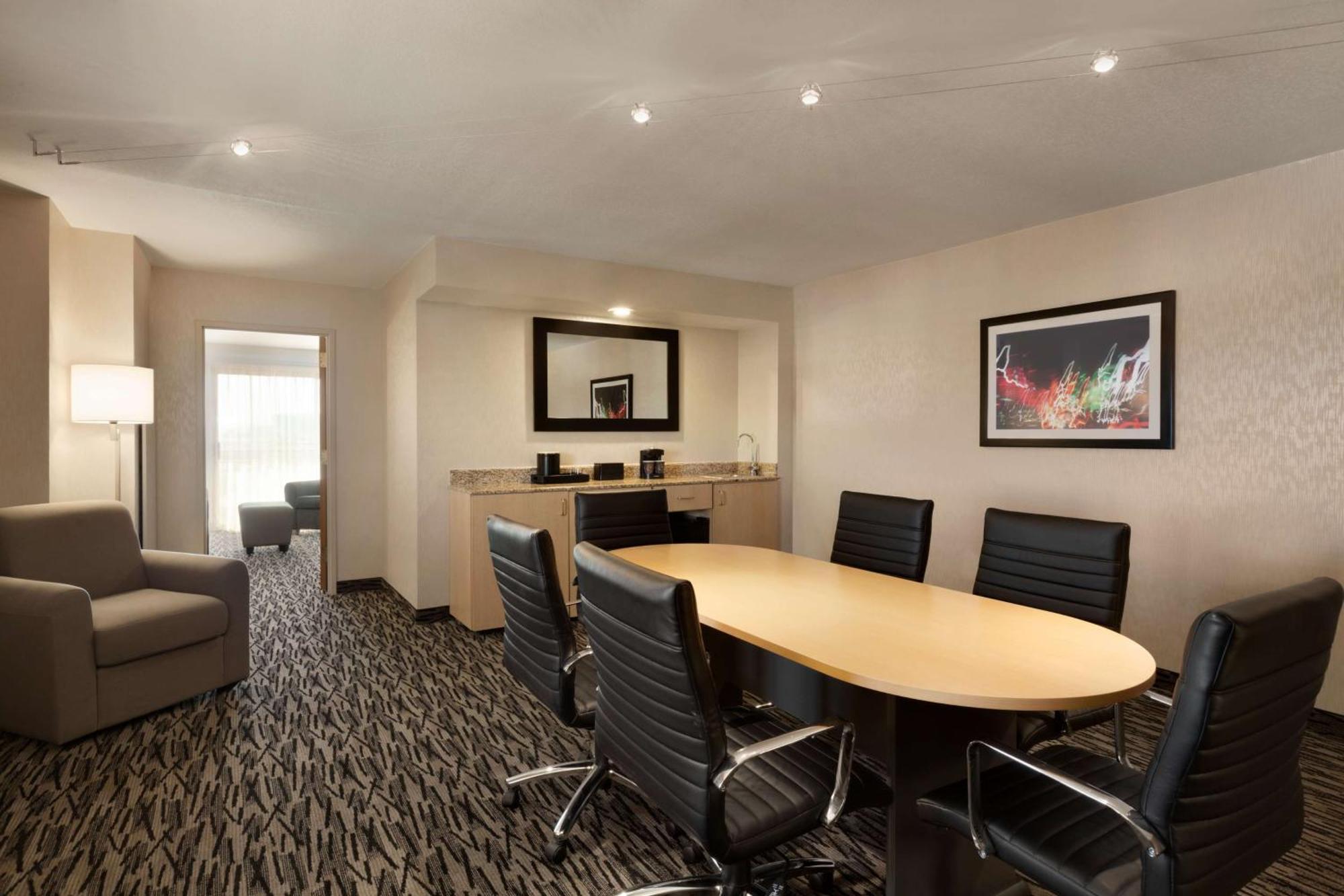 Embassy Suites By Hilton Convention Center Las Vegas Bagian luar foto