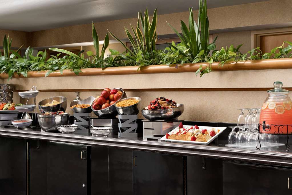 Embassy Suites By Hilton Convention Center Las Vegas Restoran foto